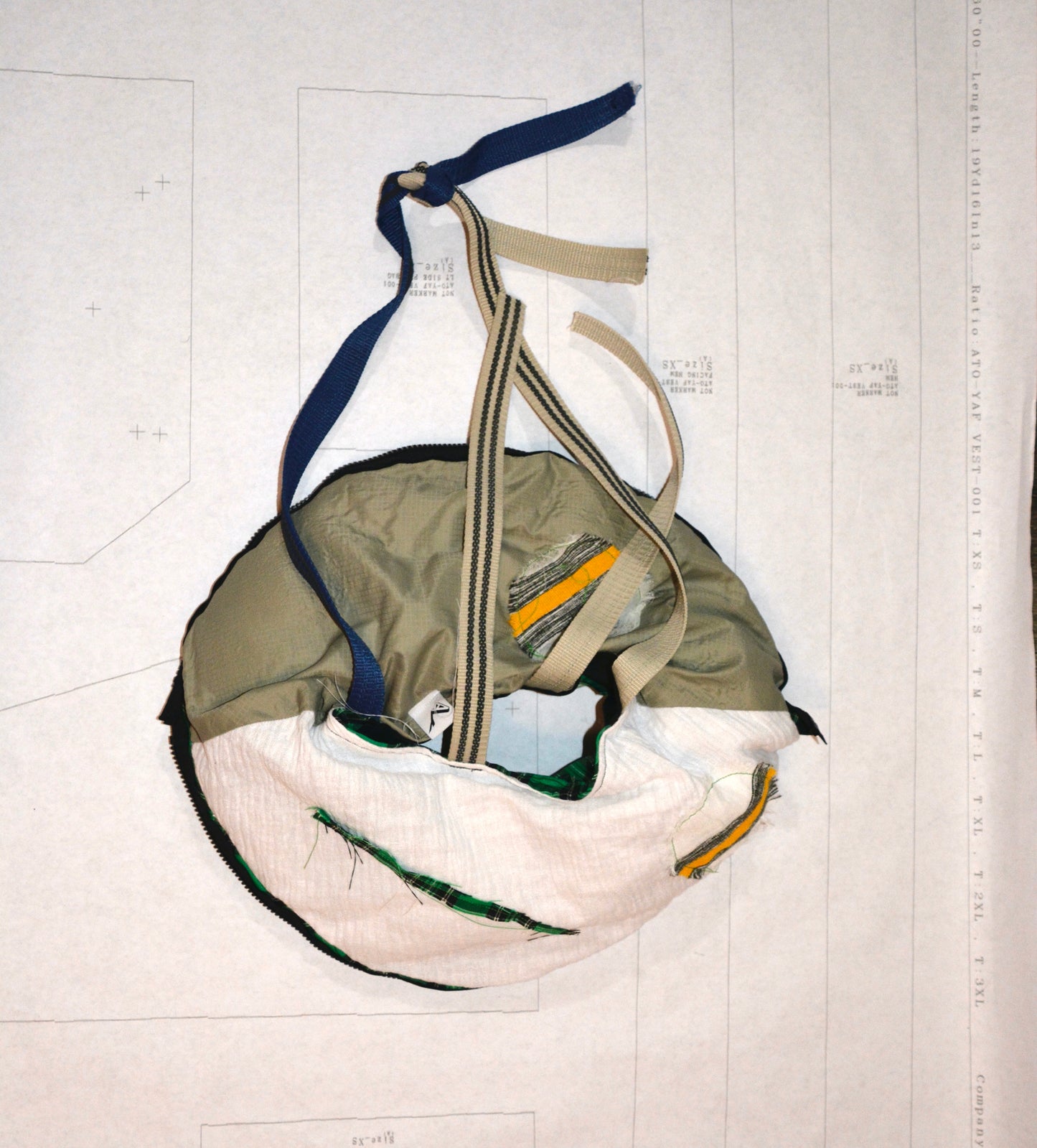 ATO Tilet Bucket puffer bag